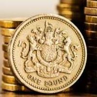 Pound Sterling's Uncertain Trajectory Amid Key Economic Data